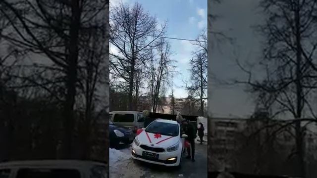 Подарил папа к маме машина смотреть онлайн