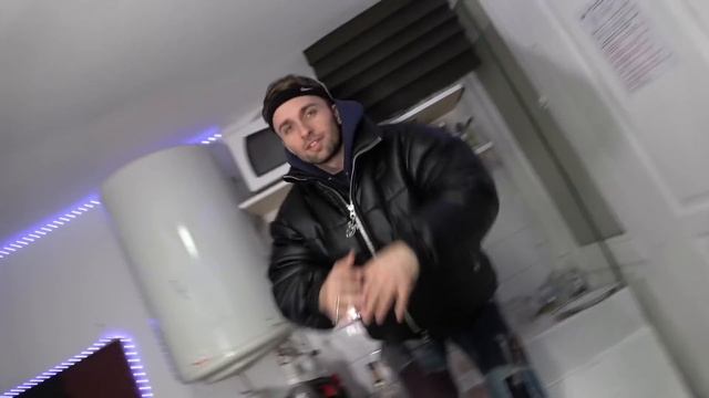 Squeezie - Adieu les filles смотреть онлайн