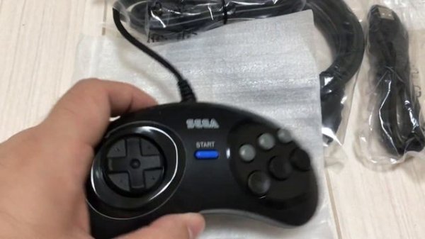 Анбокс японской Sega Mega Drive Mini