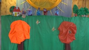 Кукольный театр "Колобок и правила дорожного движения"