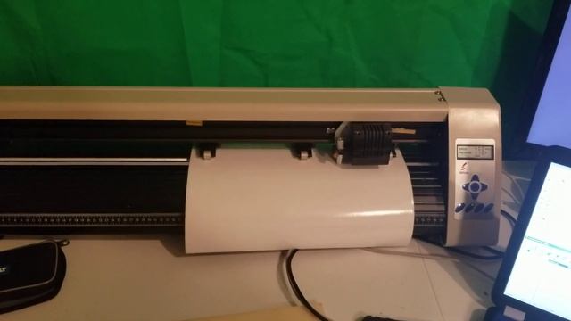 Redsail Cutting Plotter First Test Run смотреть онлайн