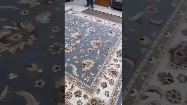 Голубой ковер или красный ковер? ковры из натуральной шерсти. Молдавские фабричные ковры смотреть онлайн