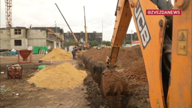 MARIUPOLJ se uveliko obnavlja. Prvi stanovi već gotovi! смотреть онлайн