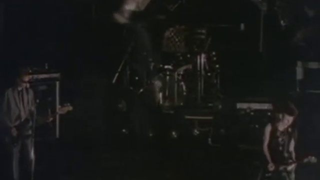 Bauhaus - In The Flat Field (Live at The Old Vic Theatre, London 1982) смотреть онлайн