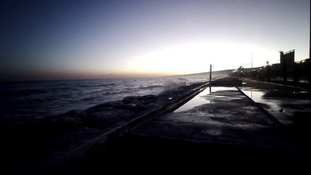 тучи тянет на город| море после дождя смотреть онлайн