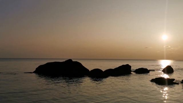 Море самый лучший релакс в сочетании с частотой 639 Гц Успеха и Богатства Денежная Медитация смотреть онлайн