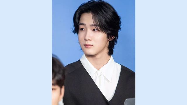 УЧИМ УЧАСТНИКОВ ГРУППЫ P1HARMONY