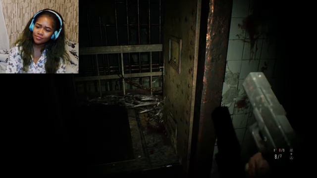I HATE (CREEPY) KIDS!! || Resident Evil 7 #9 смотреть онлайн