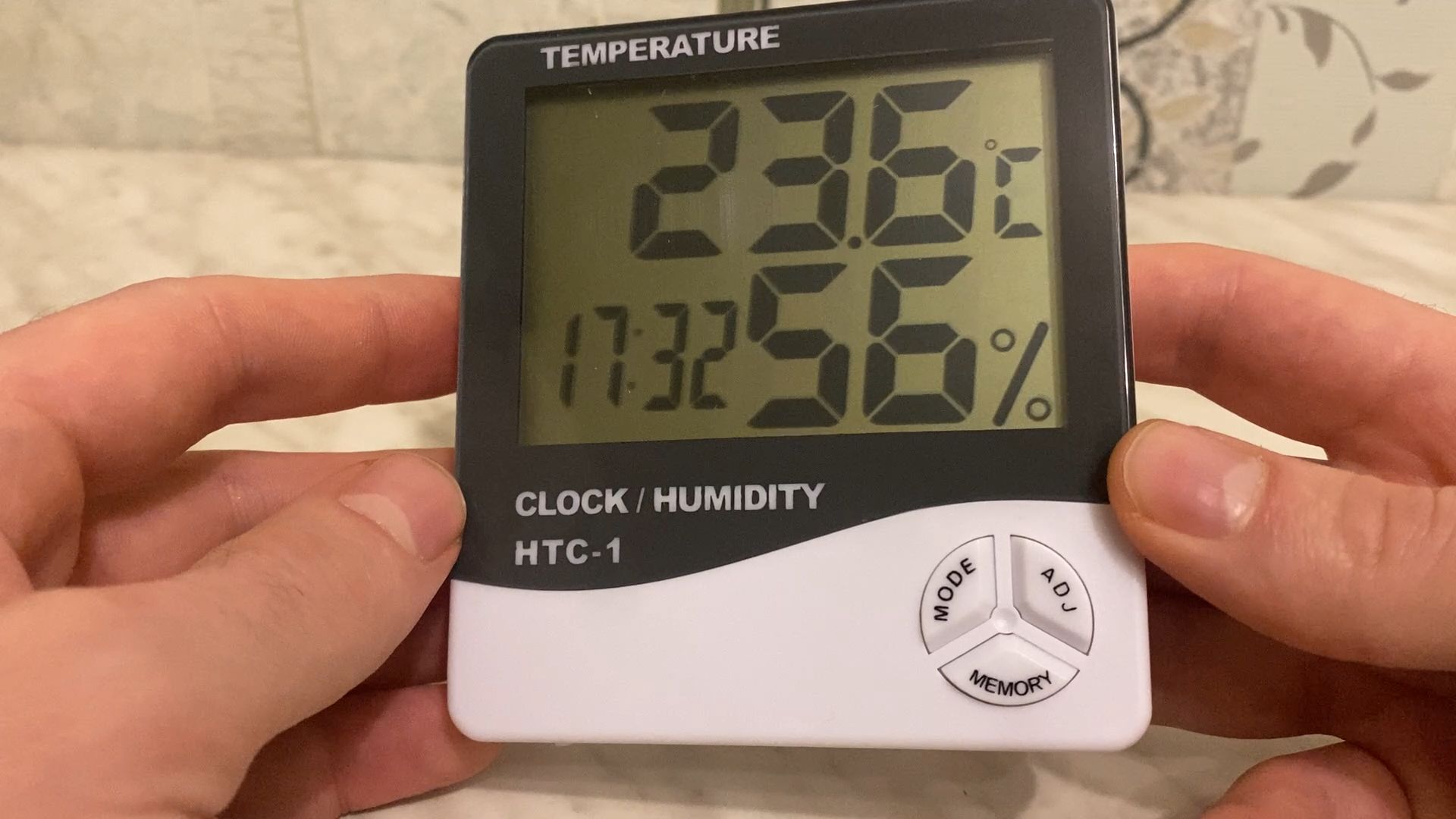 Термометр-гигрометр с часами. Все функции. Как работает. Точность показаний. Настройка времени. смотреть онлайн