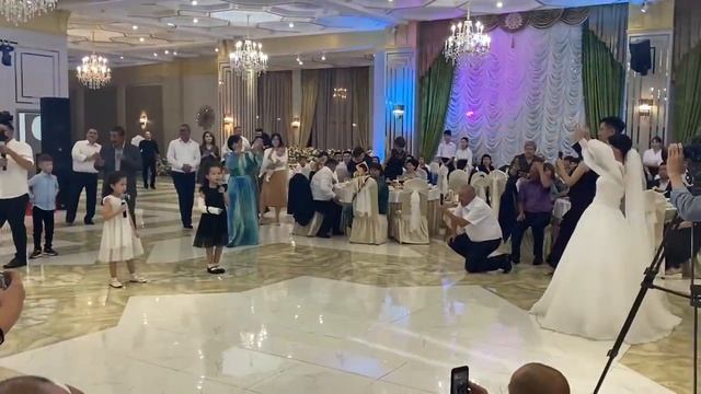 песня поздравление на свадьбу Нияз - Гульдана смотреть онлайн