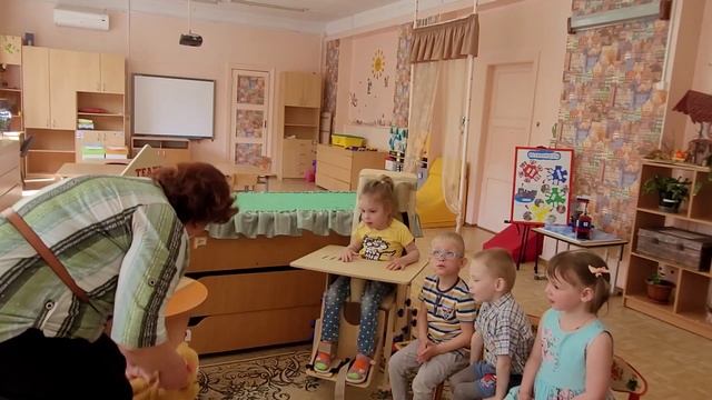 Подгрупповое коррекционно-развивающее занятие ( учитель-логопед Ларина Анна Борисовна) смотреть онлайн