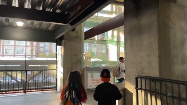 We found Filipino Lumpia in Oracle Park. смотреть онлайн