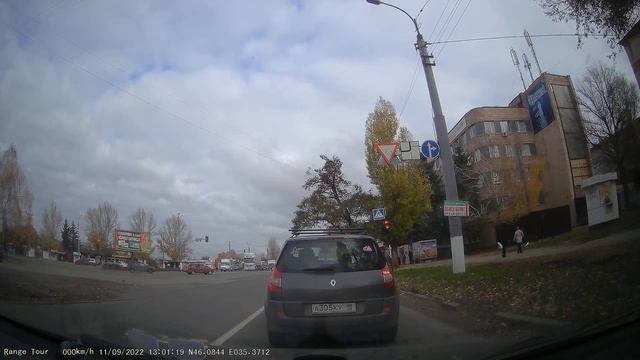 Луганск, ул. Ватутина. 2022 11.09 12.59.50 смотреть онлайн