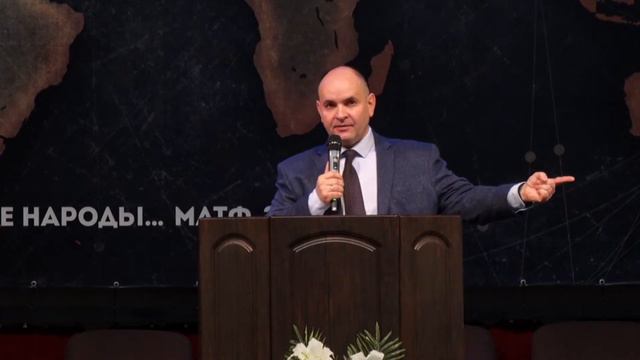 В плену ментальности | Роман Филиппов | 10.04.22 смотреть онлайн