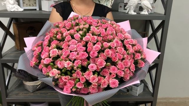 51 розовая кустовая роза "Спрей" смотреть онлайн