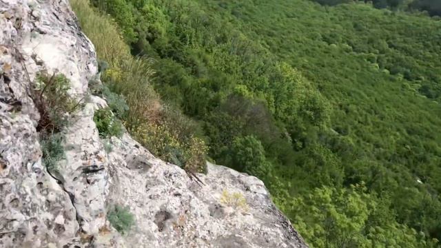 Пещерный город Мангуп-Кале Крым, май 2021 смотреть онлайн