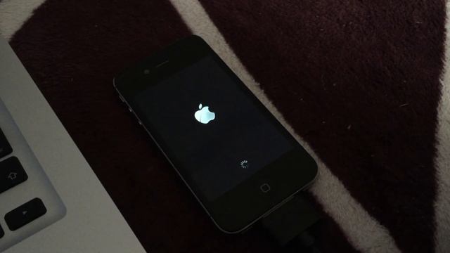 Откат на IOS 6.1.3 в 2018 году | iPhone 4S смотреть онлайн