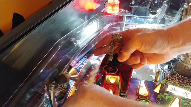 Groot Hand Mod Installation for Guardians of The Galaxy Pinball Machine Pro Edition смотреть онлайн