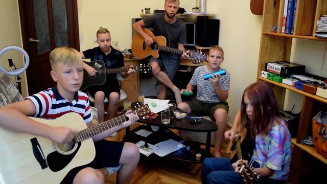 Якби всі люди взяли гітари 🎸 #РепетоДжем смотреть онлайн