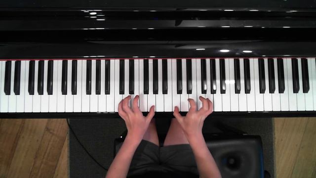 Bongo Drums, by Michela Pinner, performed by Alex H on piano смотреть онлайн