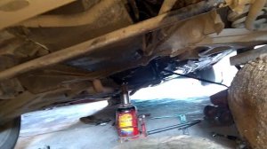 Мерседес 202 как я снимал стартер