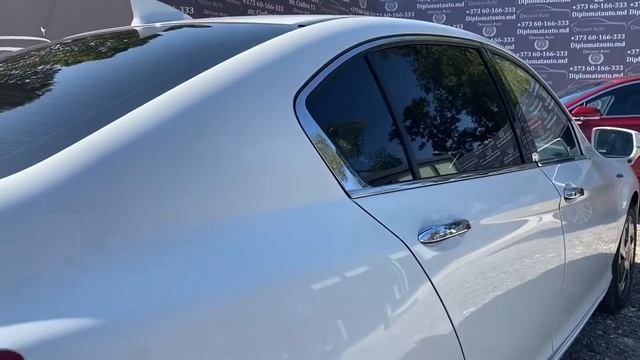 Honda Accord 2013 2.0 Hibrid смотреть онлайн