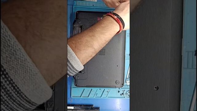 DELL VOSTRO 2420 DISASSEMBLY | KEYBOARD REPLACEMENT | RAM UPGRADE OR REPLACE смотреть онлайн