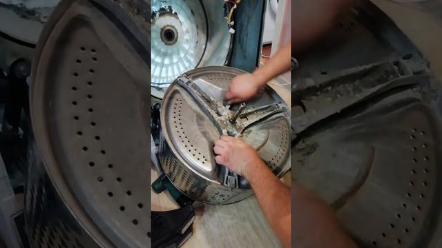 Диагностика неисправности стиральной машины Самсунг WF8590NMW9 смотреть онлайн