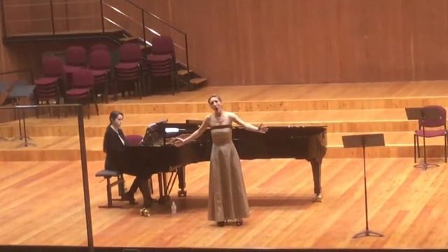 The Magic Flute — Queen of Night first aria (Mozart; Derya Belevi) смотреть онлайн