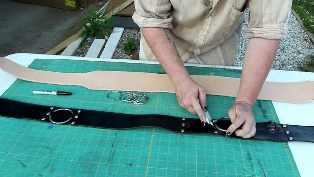 Coven In The Country Ep009 Walking the Garden Plank смотреть онлайн