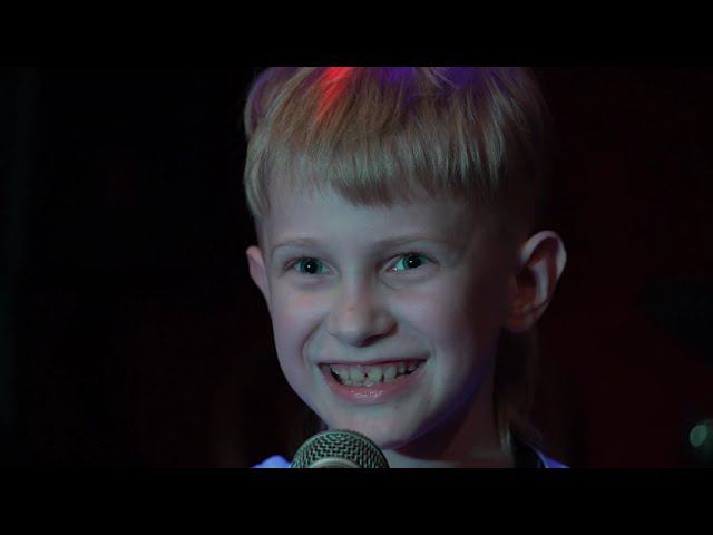 Илья Головачев - На крыше смотреть онлайн