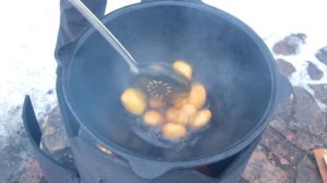 НОВОГОДНЯЯ УТКА В КАЗАНЕ НА КОСТРЕ