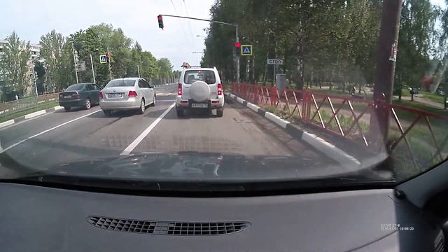 Положил с прибором - Е284ТН76 (Ушло в ГИБДД) смотреть онлайн