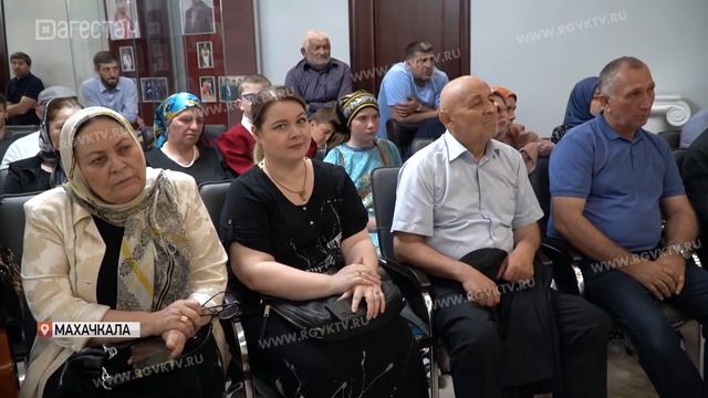 В Минспорта республики провели вечер памяти Абдулманапа Нурмагомедова смотреть онлайн