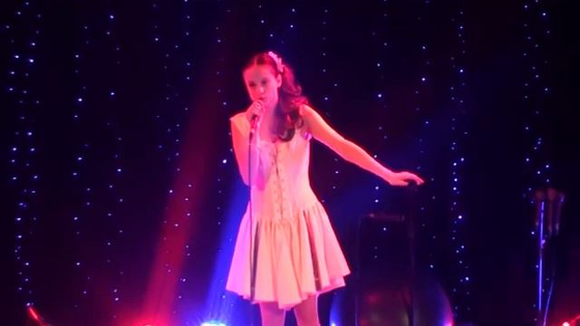 Виктория Оганисян - Аленький цветочек - В эту пору в родимой сторонушке, смотреть онлайн