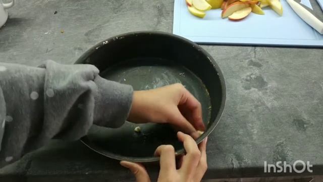 РЕЦЕПТ ЯБЛОЧНОЙ ШАРЛОТКИ? смотреть онлайн