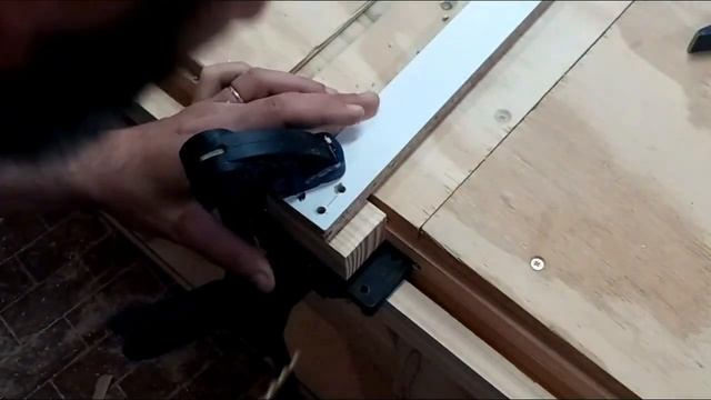 COMO HACER GUIA PARALELA PARA SIERRA DE MESA // MUY FACIL // ESTACION DE CORTE смотреть онлайн