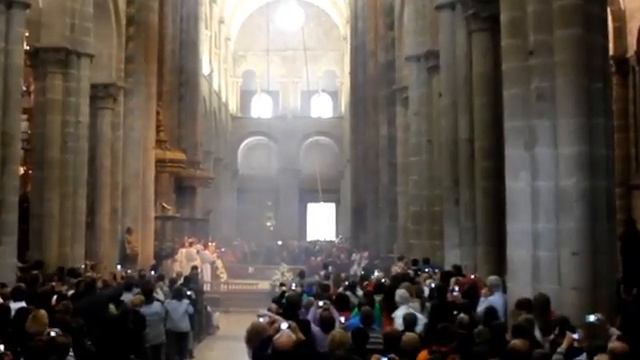 Botafumeiro en Santiago de Compostela смотреть онлайн