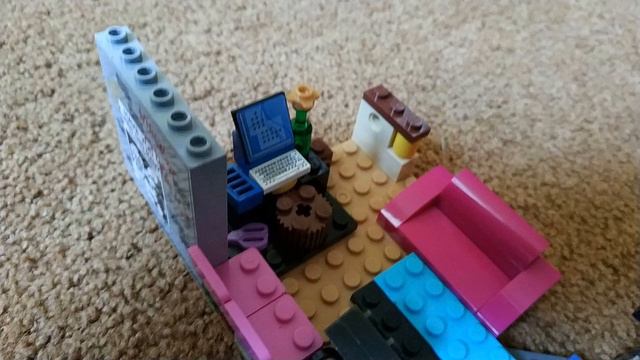 Влюбленная пара часть 1, разговор по Скайпу. смотреть онлайн