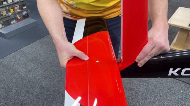 Tomahawk Kobuz 320cm - Unboxing смотреть онлайн