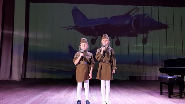 Песня о маленьком трубаче. Слова С. Крылова. Музыка С.Никитина смотреть онлайн