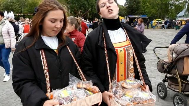 Мы русские. Фестивали "Походная кухня" и "Калязин. Родина. Единство". Калязин. 17.09.2022 смотреть онлайн