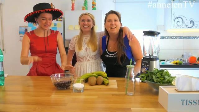 "ПЕРЕЦ ШОУ". ВЫПУСК 2. ГОТОВИМ ПРОСТЫЕ И ОЧЕНЬ ВКУСНЫЕ ЛЕТНИЕ КОКТЕЙЛИ смотреть онлайн