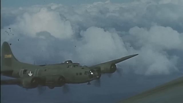 The Mysterious Foo Fighters Of World War II смотреть онлайн