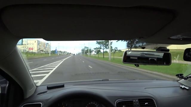 Поворот налево на перекрестке. Как правильно выполнить поворот?Как определить центр перекрестка?