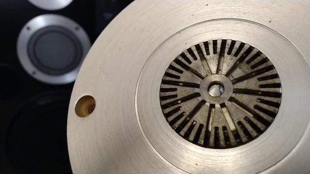 На что обратить внимание при покупке б.у. акустики Technics sb-6, что бы не попасть на деньги. смотреть онлайн