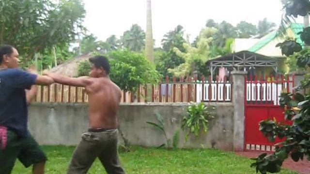 BOXING vs. AIKIDO (Effectiveness of aikido) смотреть онлайн