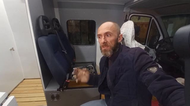 Электроснабжение АвтоДома - источники, оборудование, нюансы смотреть онлайн