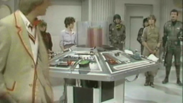 Earthshock - part 2 Vostfr смотреть онлайн