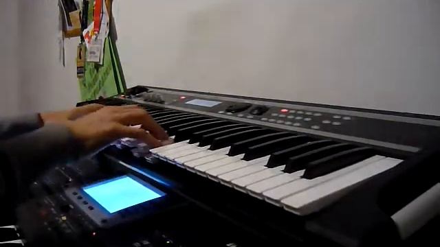 L'ultima Poesia (Ver.Acustica) смотреть онлайн